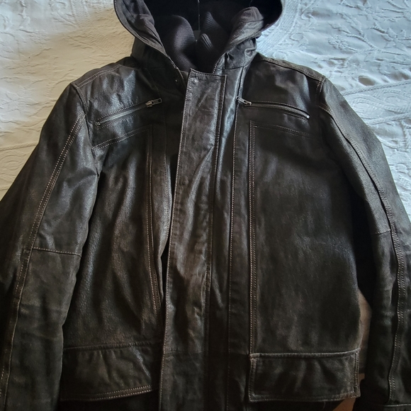 Winter jacket - Picture 4 of 6